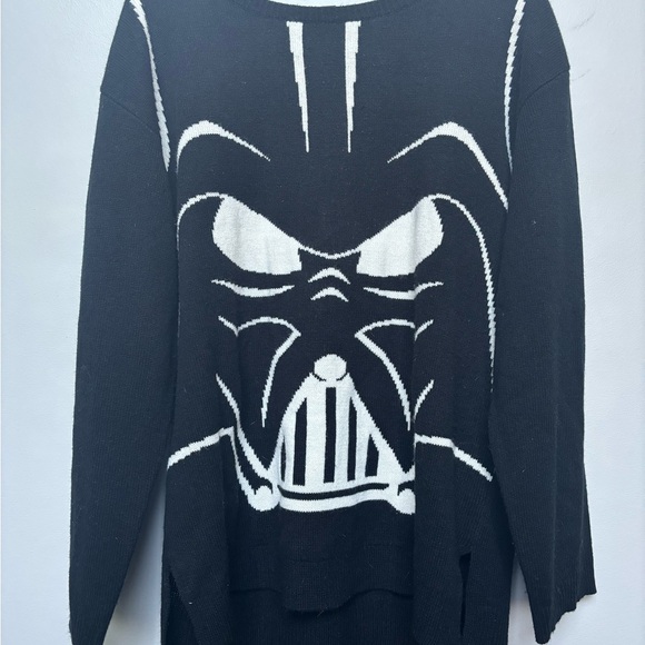 Women’s Darth Vader Star Wars Sweater - Picture 2 of 7